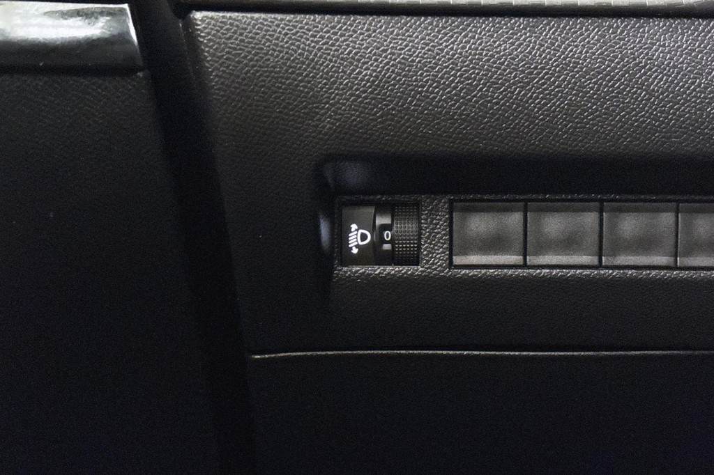 Peugeot 208 (Z436DS) met abonnement