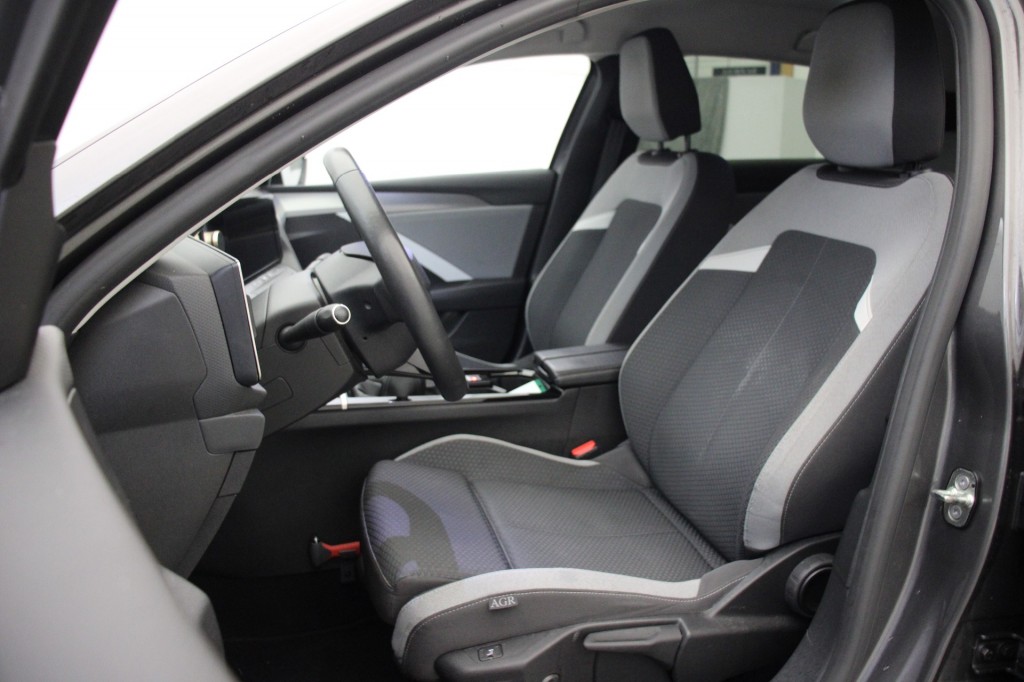 Opel Astra (S905XD) met abonnement