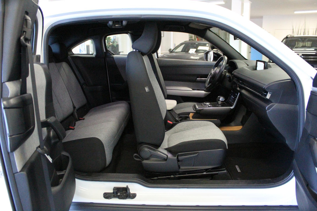 Mazda MX-30 (N160BG) met abonnement