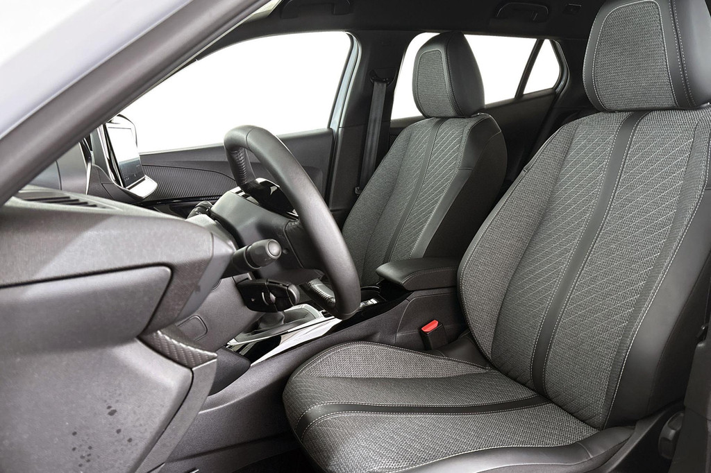 Peugeot 2008 (HHK60H) met abonnement