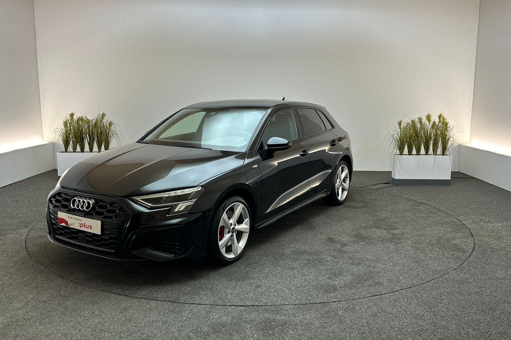 Audi A3 (JKN09B) met abonnement