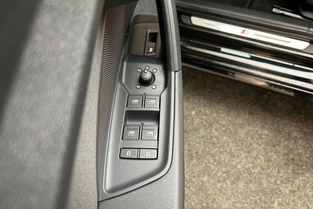 Audi A3 (JKN09B) met abonnement