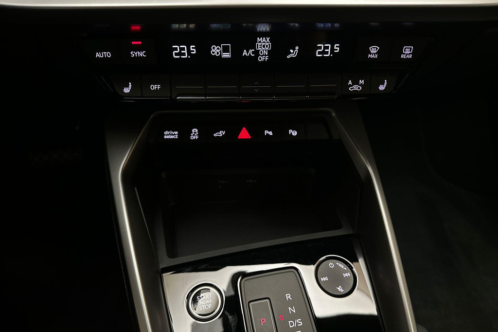 Audi A3 (JKN09B) met abonnement