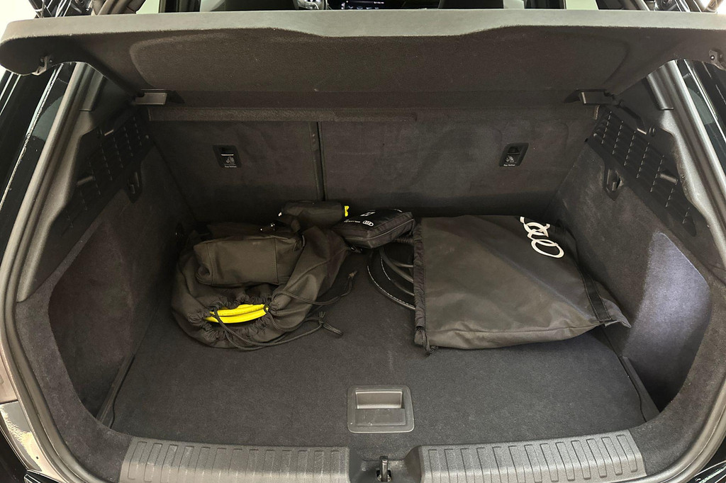 Audi A3 (JKN09B) met abonnement