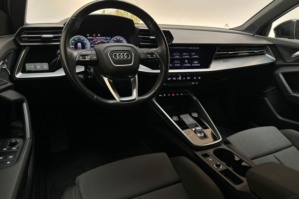 Audi A3 (JKN09B) met abonnement