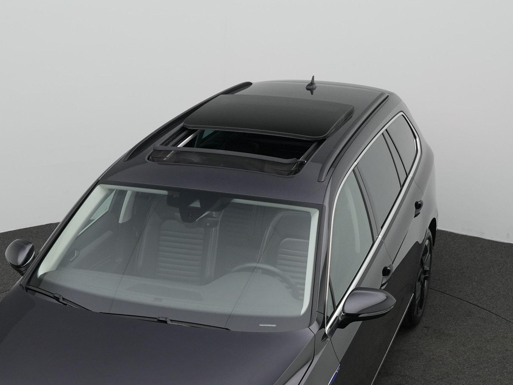 Volkswagen Passat (KZJ81P) met abonnement