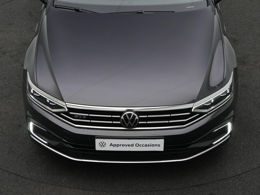 Volkswagen Passat (KZJ81P) met abonnement