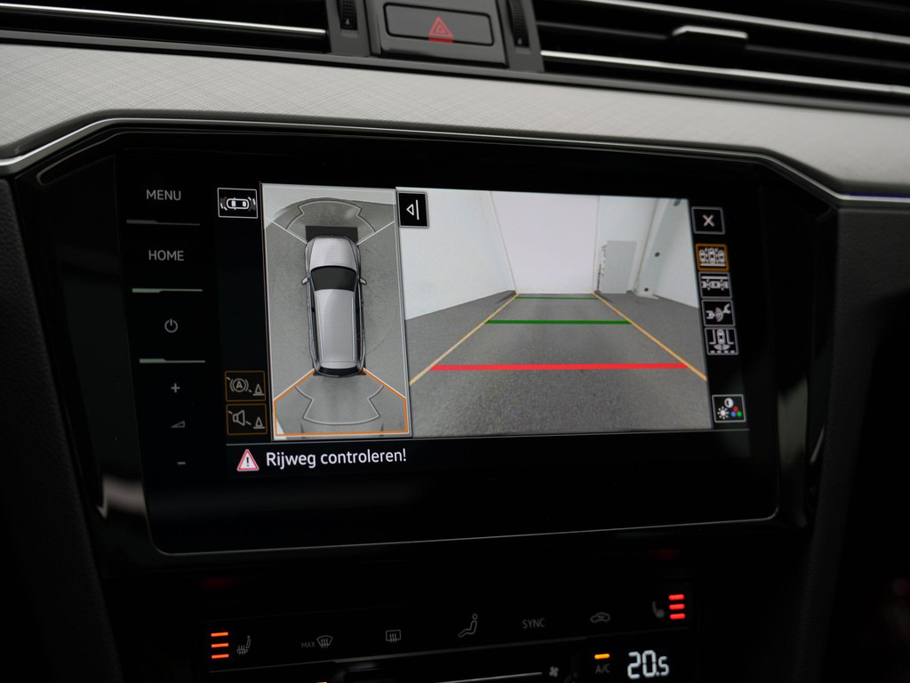 Volkswagen Passat (KZJ81P) met abonnement