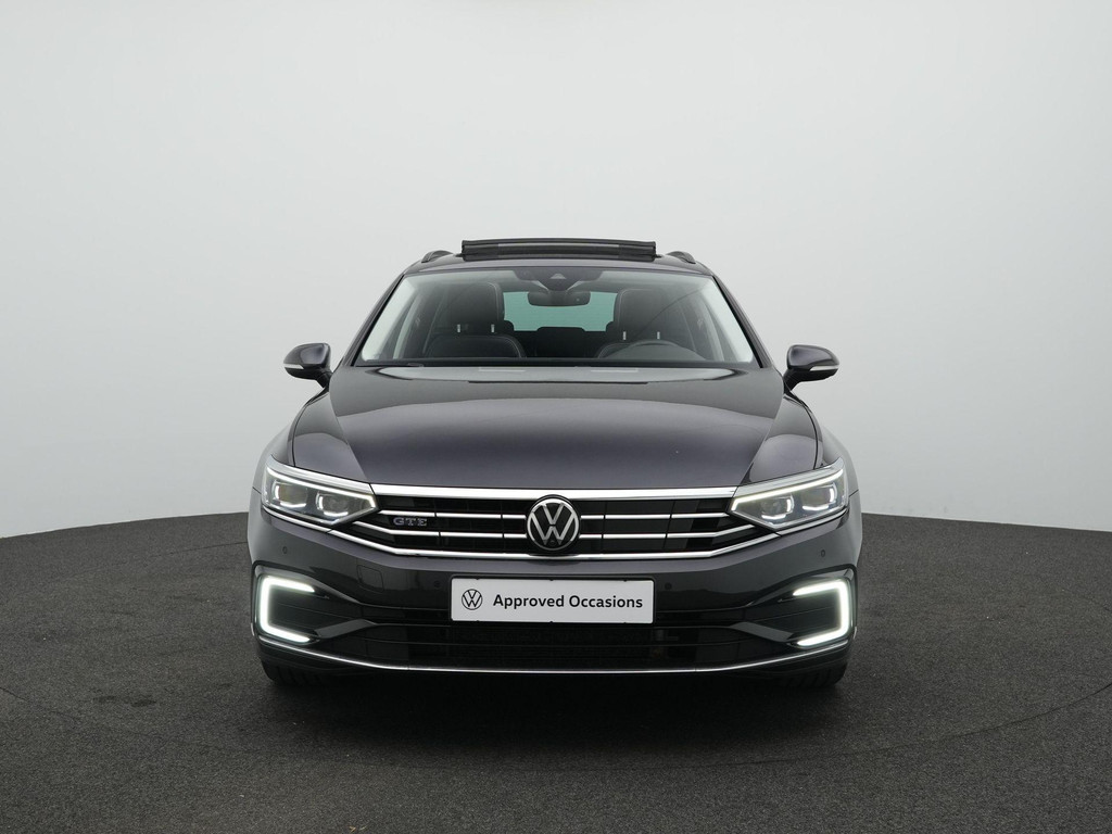Volkswagen Passat (KZJ81P) met abonnement