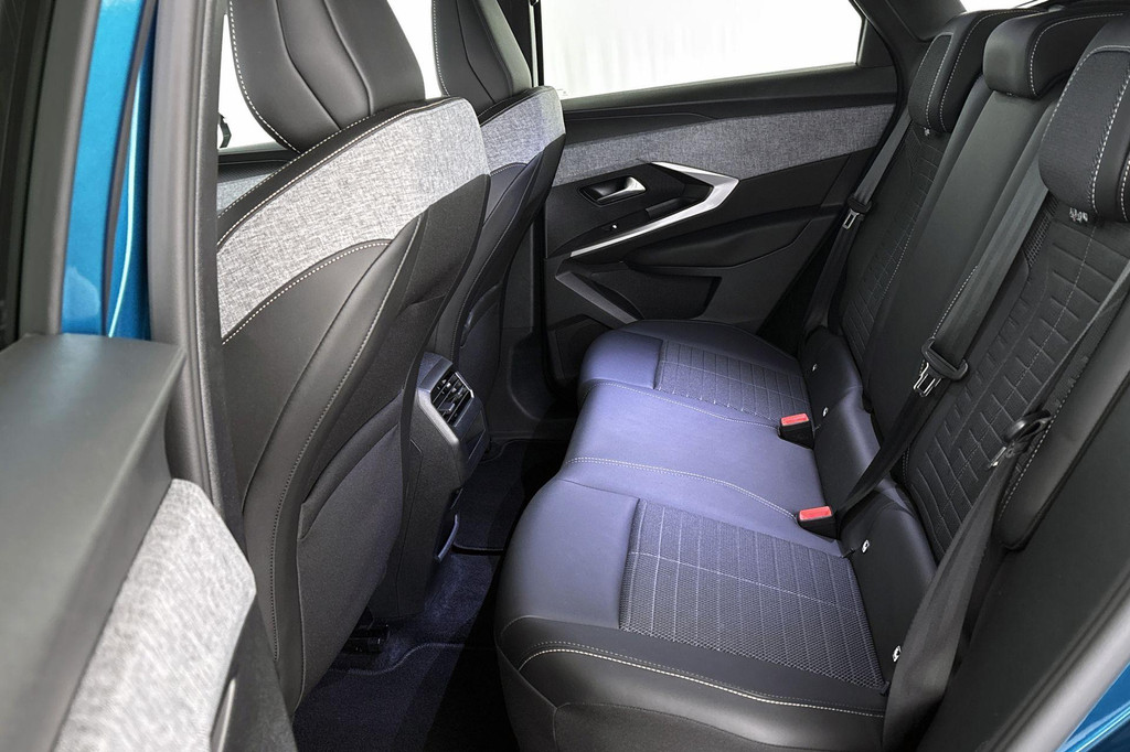 Peugeot 3008 (KZF22X) met abonnement