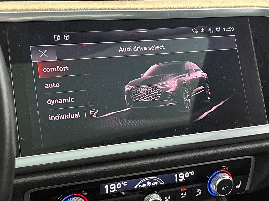 Audi Q3 Sportback (NDB09V) met abonnement
