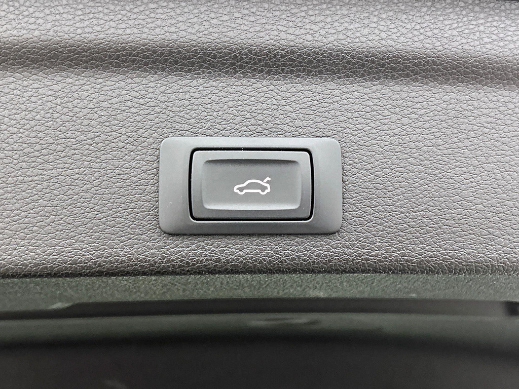 Audi Q3 Sportback (NDB09V) met abonnement
