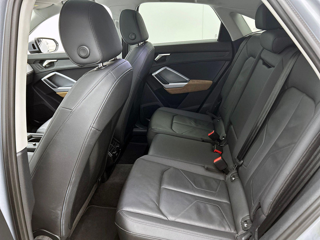 Audi Q3 Sportback (NDB09V) met abonnement