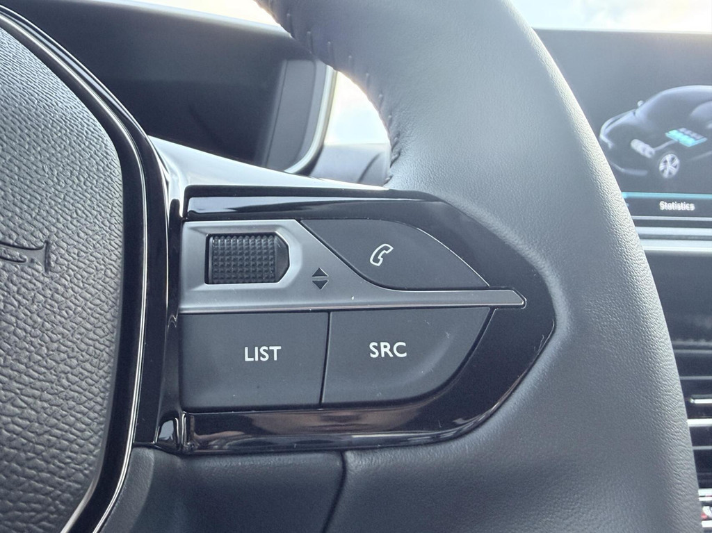 Peugeot e-208 (P359ZD) met abonnement