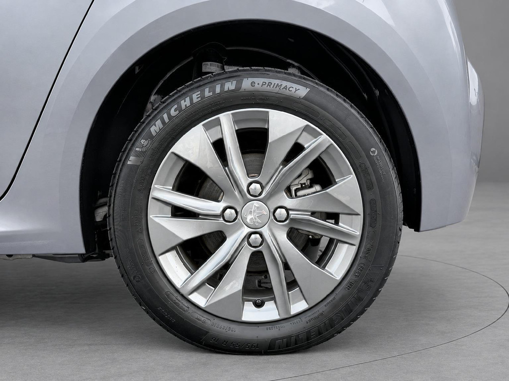 Peugeot e-208 (P359ZD) met abonnement