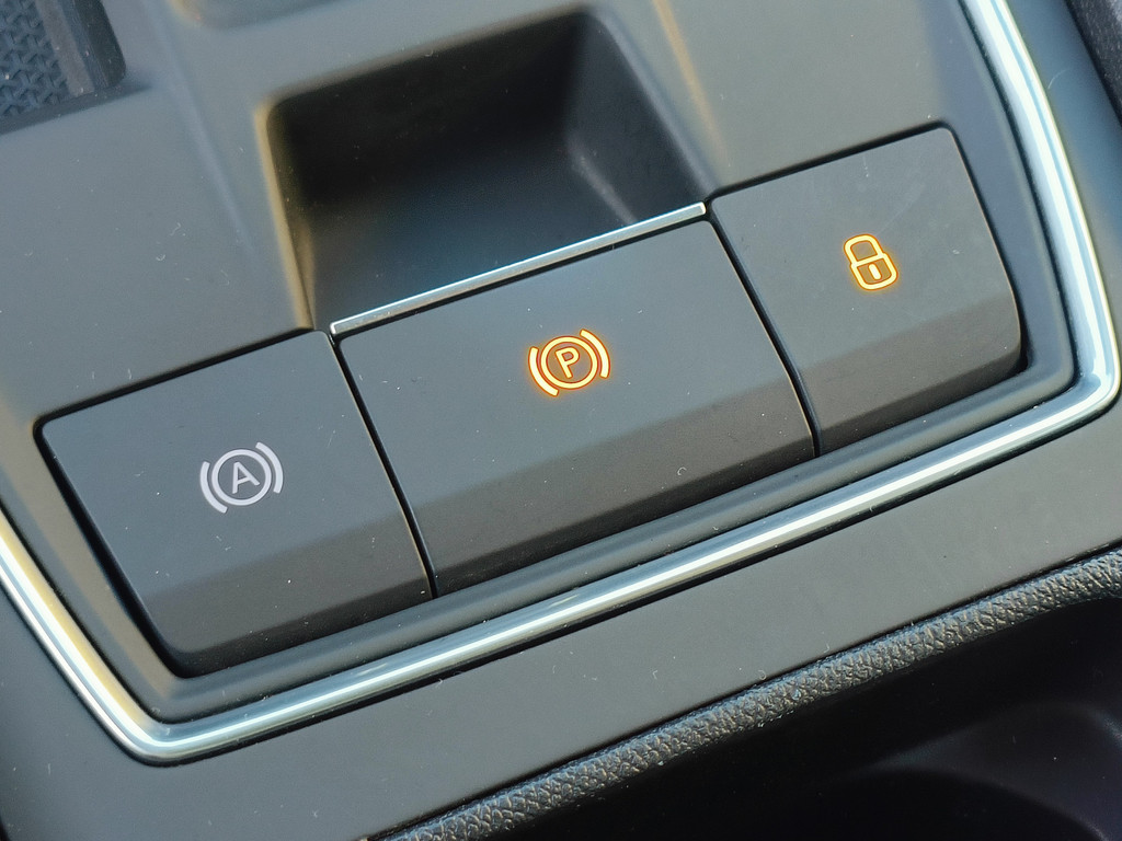 Seat Leon Sportstourer (NBP23H) met abonnement