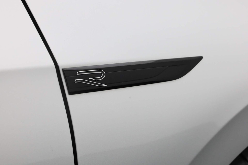 Volkswagen Golf (GPT73H) met abonnement