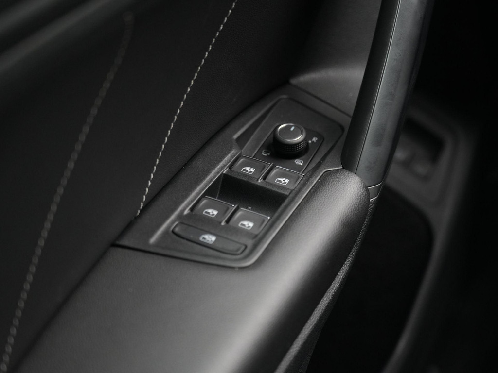Volkswagen Tiguan (KTR94F) met abonnement