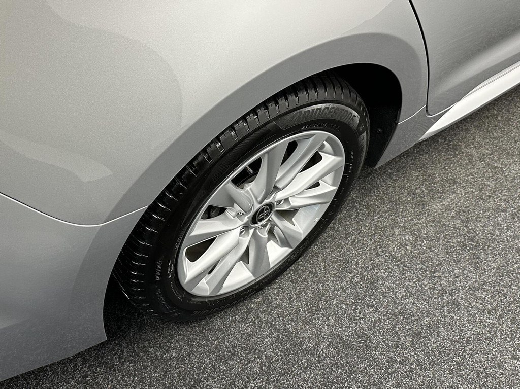 Toyota Corolla Touring Sports (GNZ16D) met abonnement