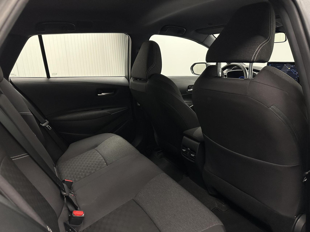 Toyota Corolla Touring Sports (GNZ16D) met abonnement