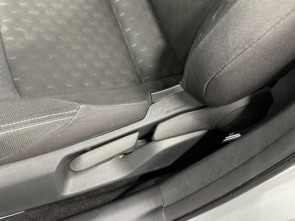Toyota Corolla Touring Sports (GNZ16D) met abonnement