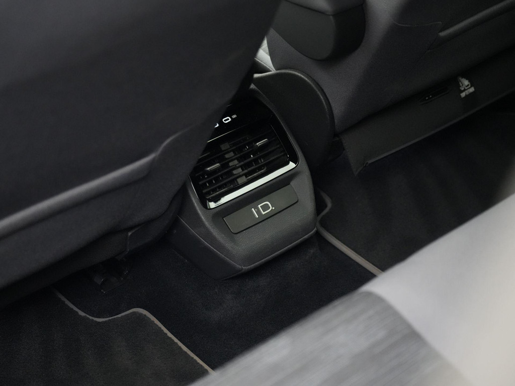 Volkswagen ID.4 (NBZ51H) met abonnement
