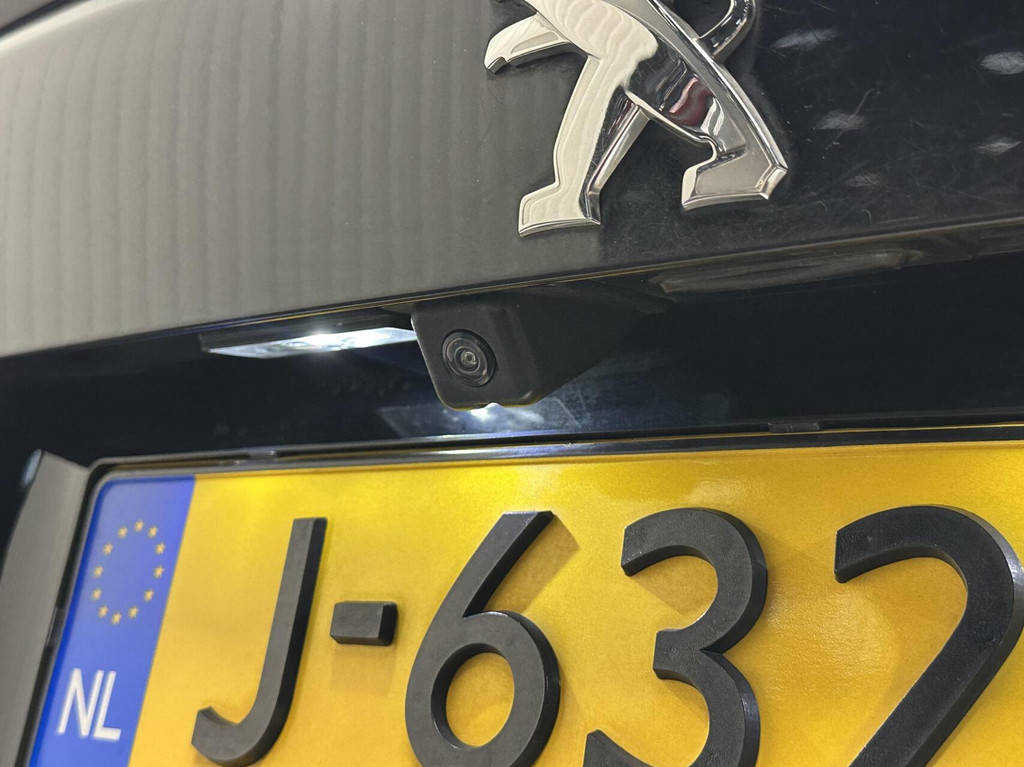 Peugeot 2008 (J632RN) met abonnement