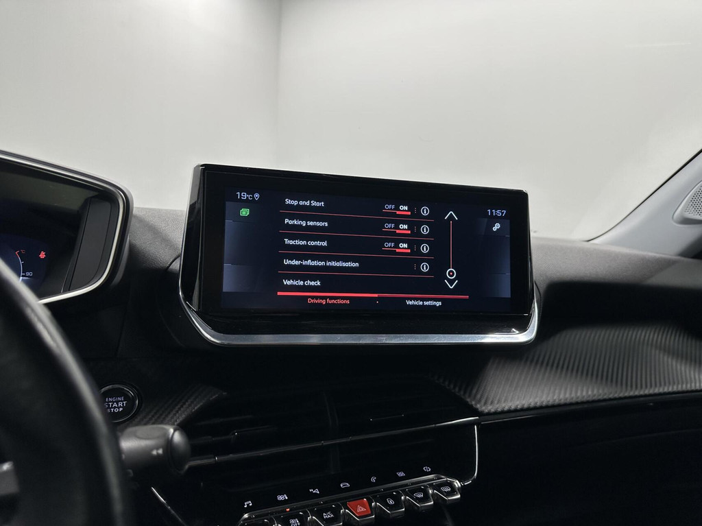 Peugeot 2008 (J632RN) met abonnement