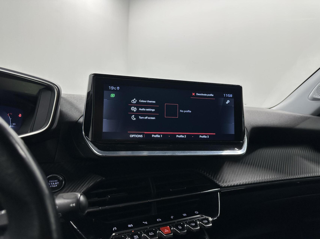 Peugeot 2008 (J632RN) met abonnement
