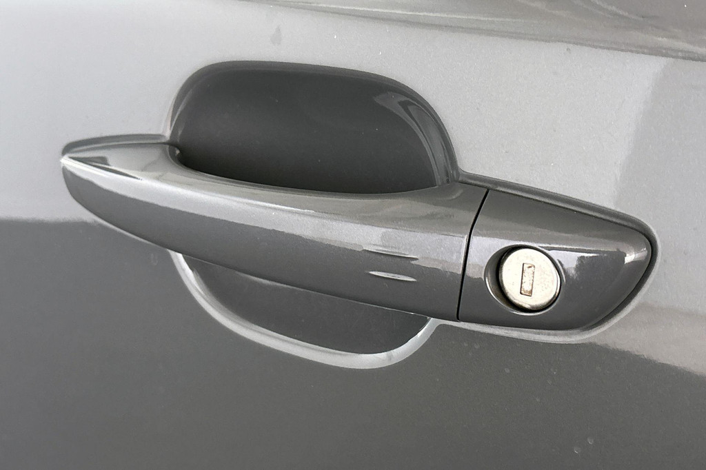 Peugeot 2008 (NBV07H) met abonnement