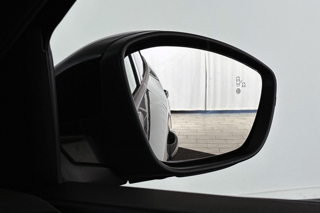 Peugeot 2008 (NBV07H) met abonnement