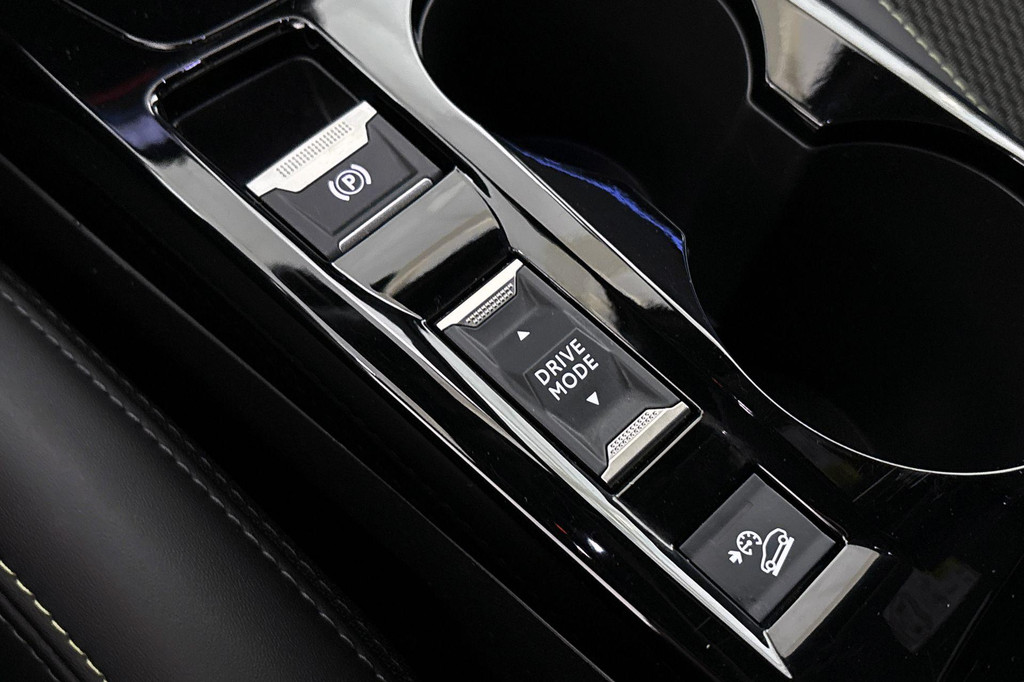 Peugeot 2008 (NBV07H) met abonnement