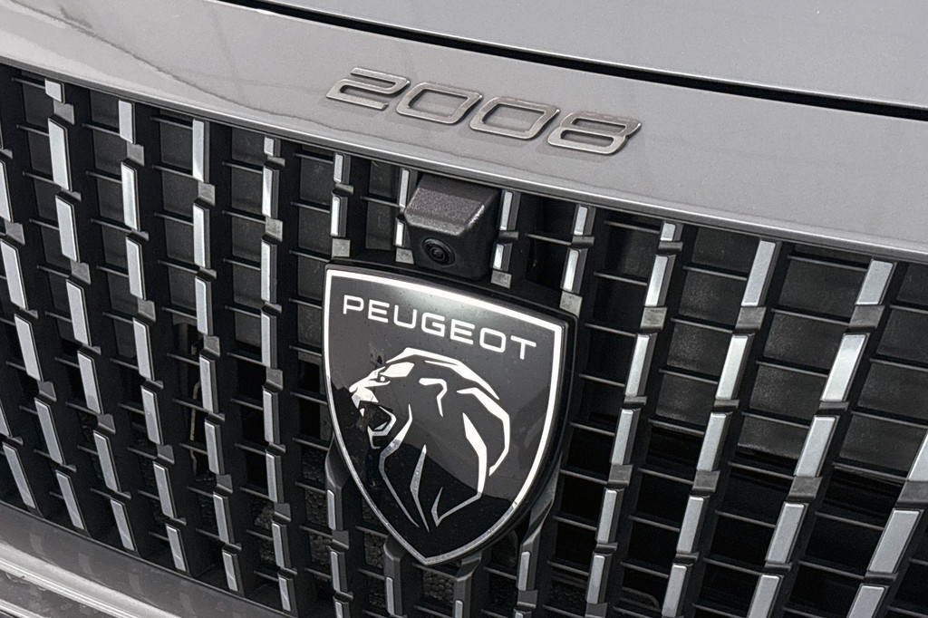 Peugeot 2008 (NBV07H) met abonnement
