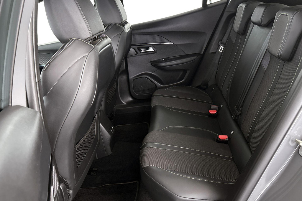 Peugeot 2008 (NBV07H) met abonnement