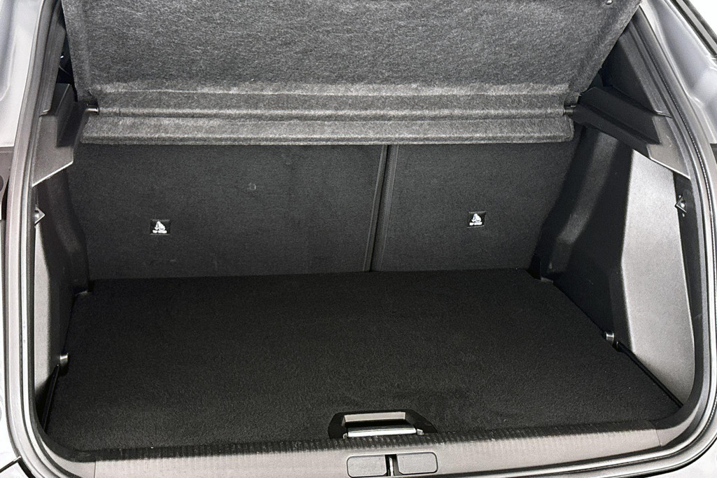 Peugeot 2008 (NBV07H) met abonnement