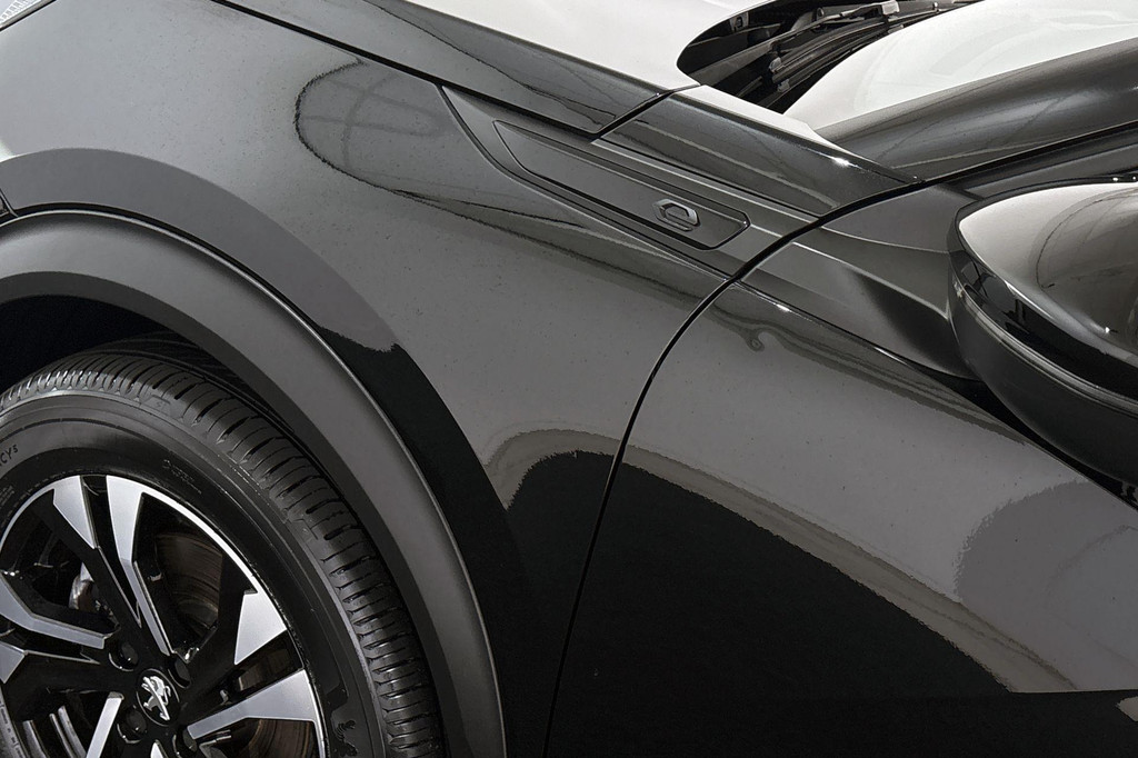 Peugeot e-2008 (L965ZT) met abonnement