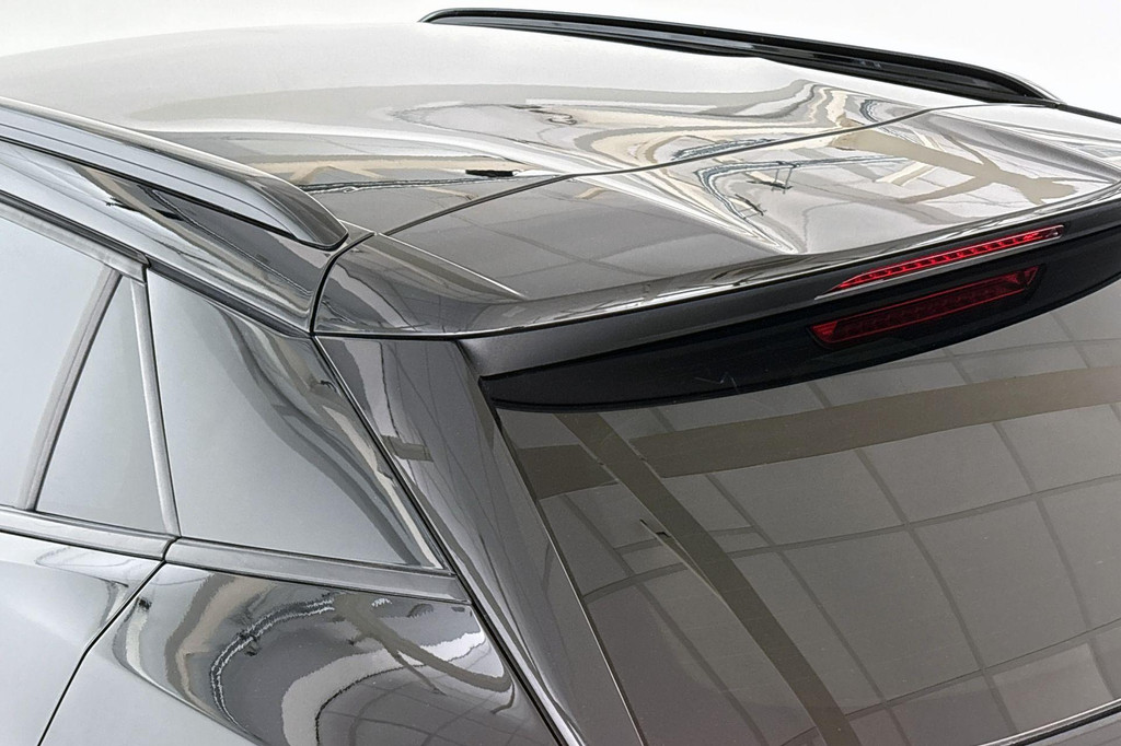 Peugeot e-2008 (L965ZT) met abonnement
