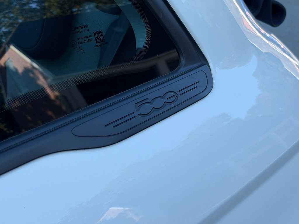 Fiat 500C (N703GJ) met abonnement