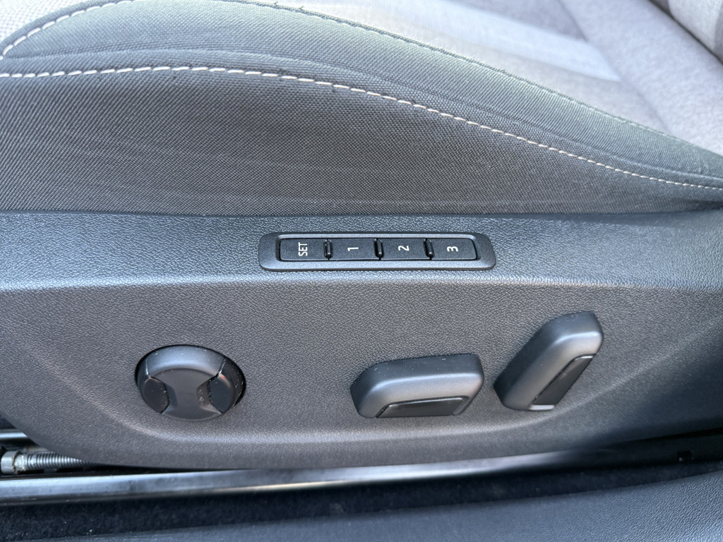ŠKODA ENYAQ COUPE (T725BP) met abonnement