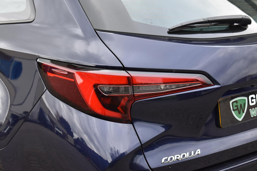 Toyota Corolla Touring Sports (T719BG) met abonnement