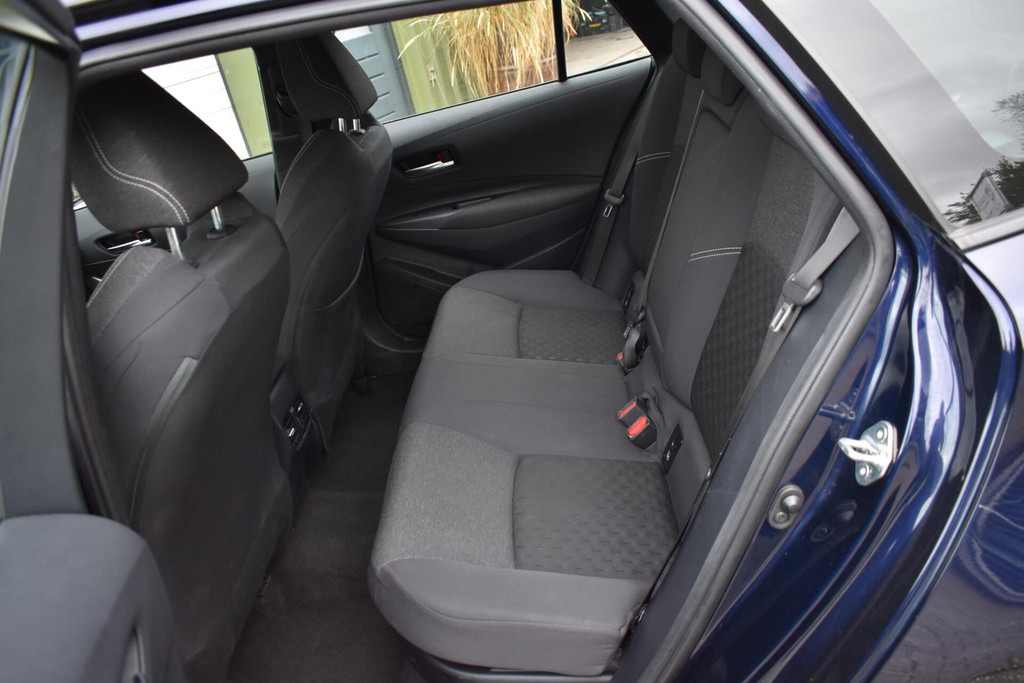 Toyota Corolla Touring Sports (T719BG) met abonnement