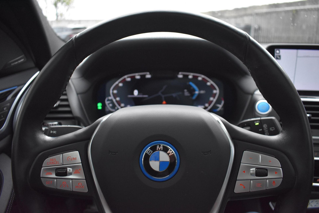 BMW iX3 (N810LS) met abonnement