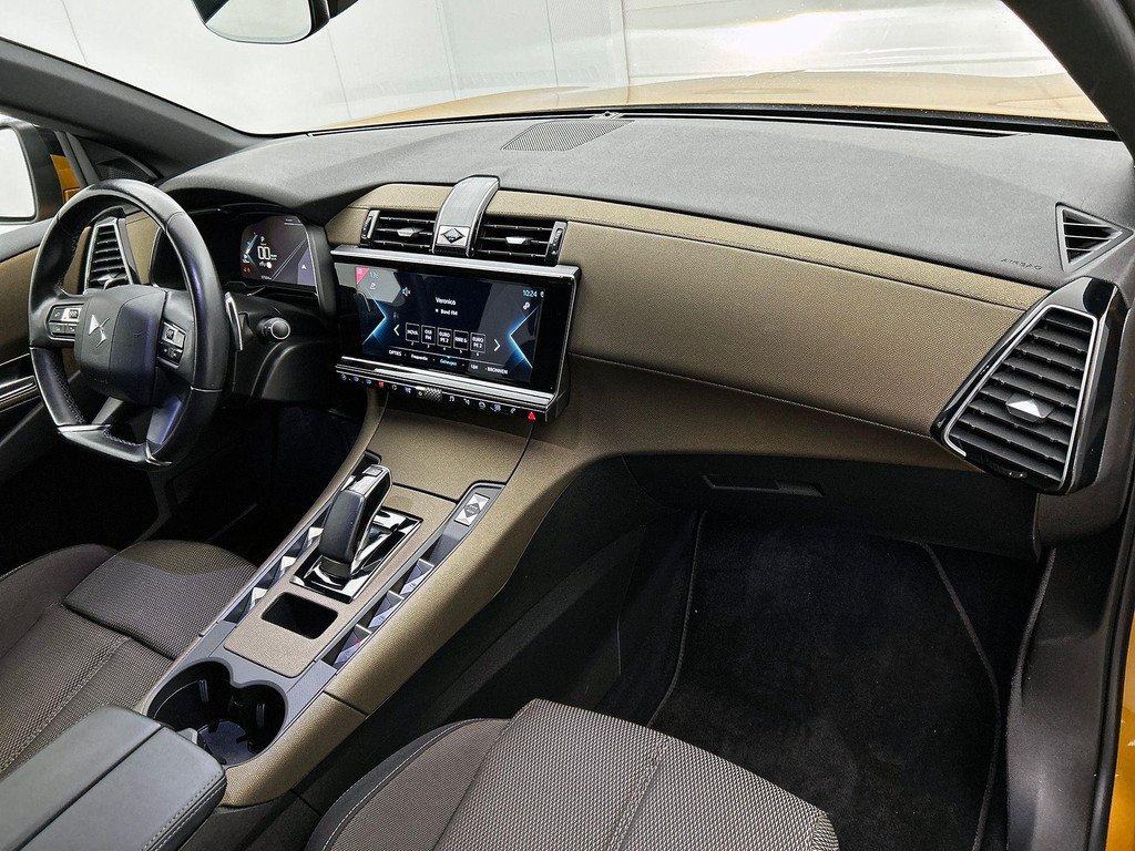 DS 7 Crossback (NBV80F) met abonnement