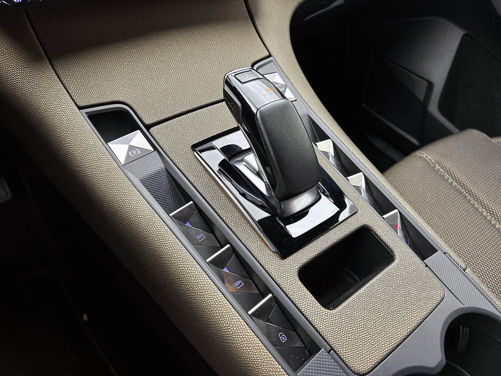 DS 7 Crossback (NBV80F) met abonnement