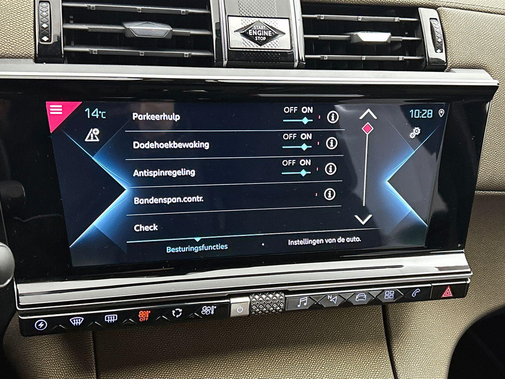 DS 7 Crossback (NBV80F) met abonnement