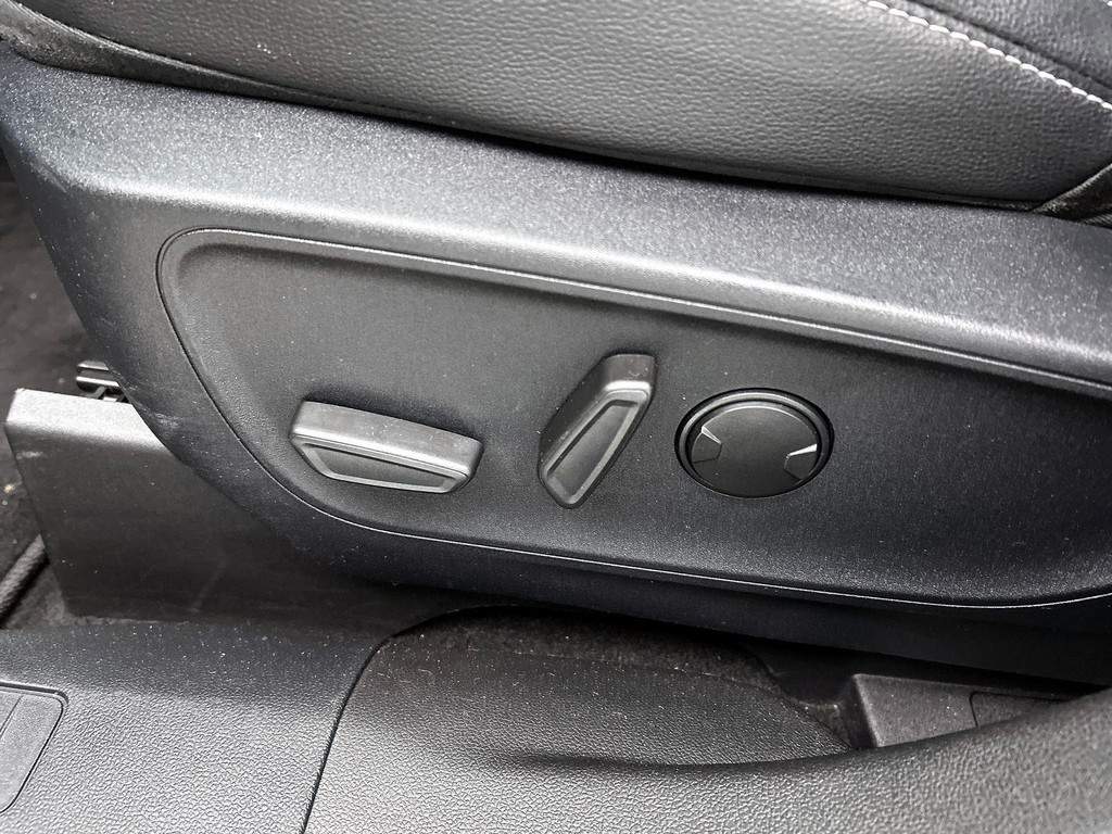 Ford Kuga (NBV53S) met abonnement