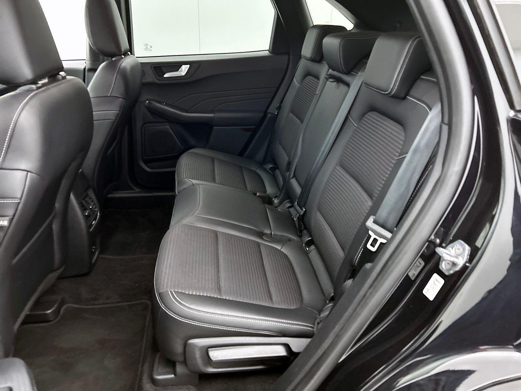 Ford Kuga (NBV53S) met abonnement