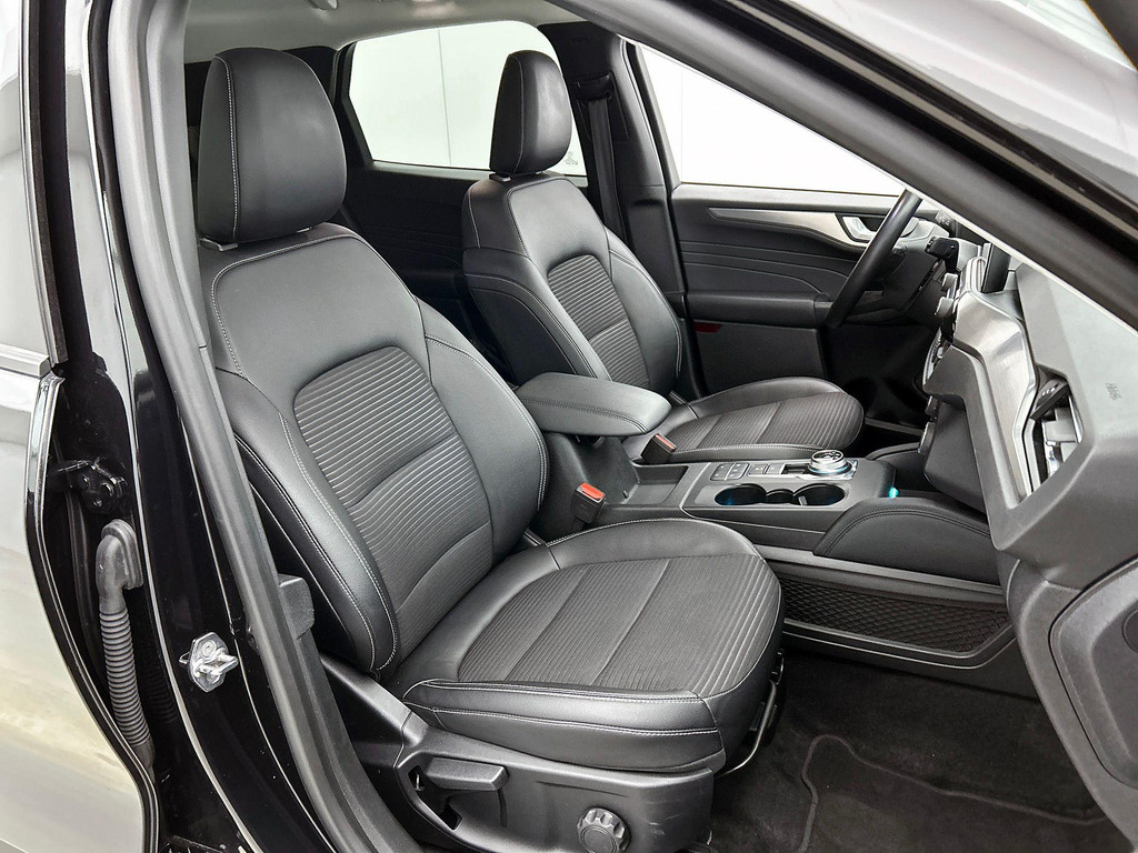 Ford Kuga (NBV53S) met abonnement