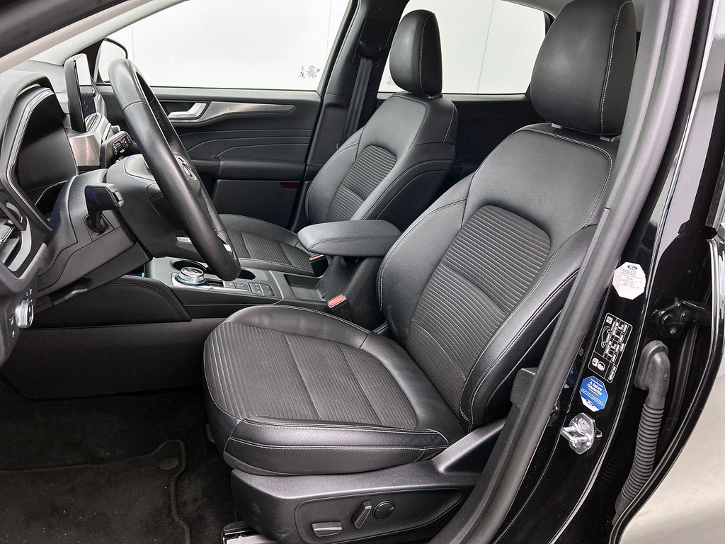 Ford Kuga (NBV53S) met abonnement
