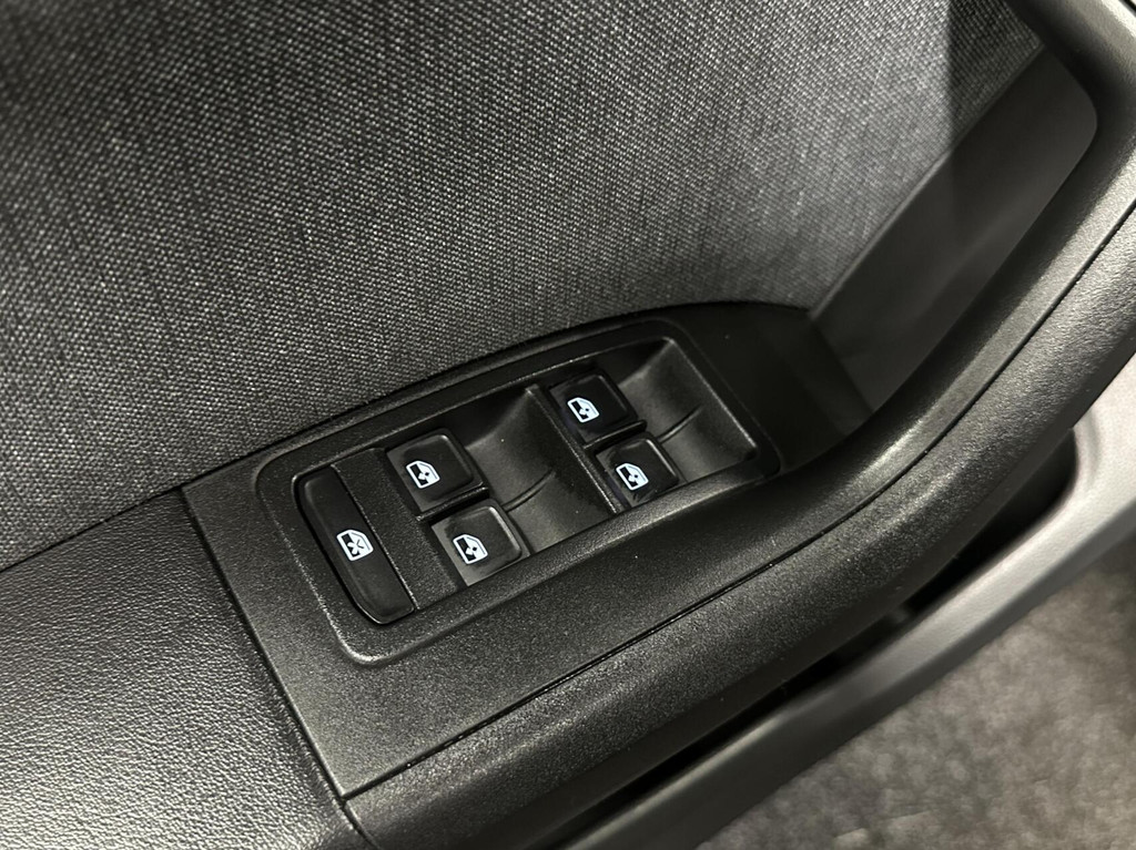 Seat Ateca (Z578RV) met abonnement